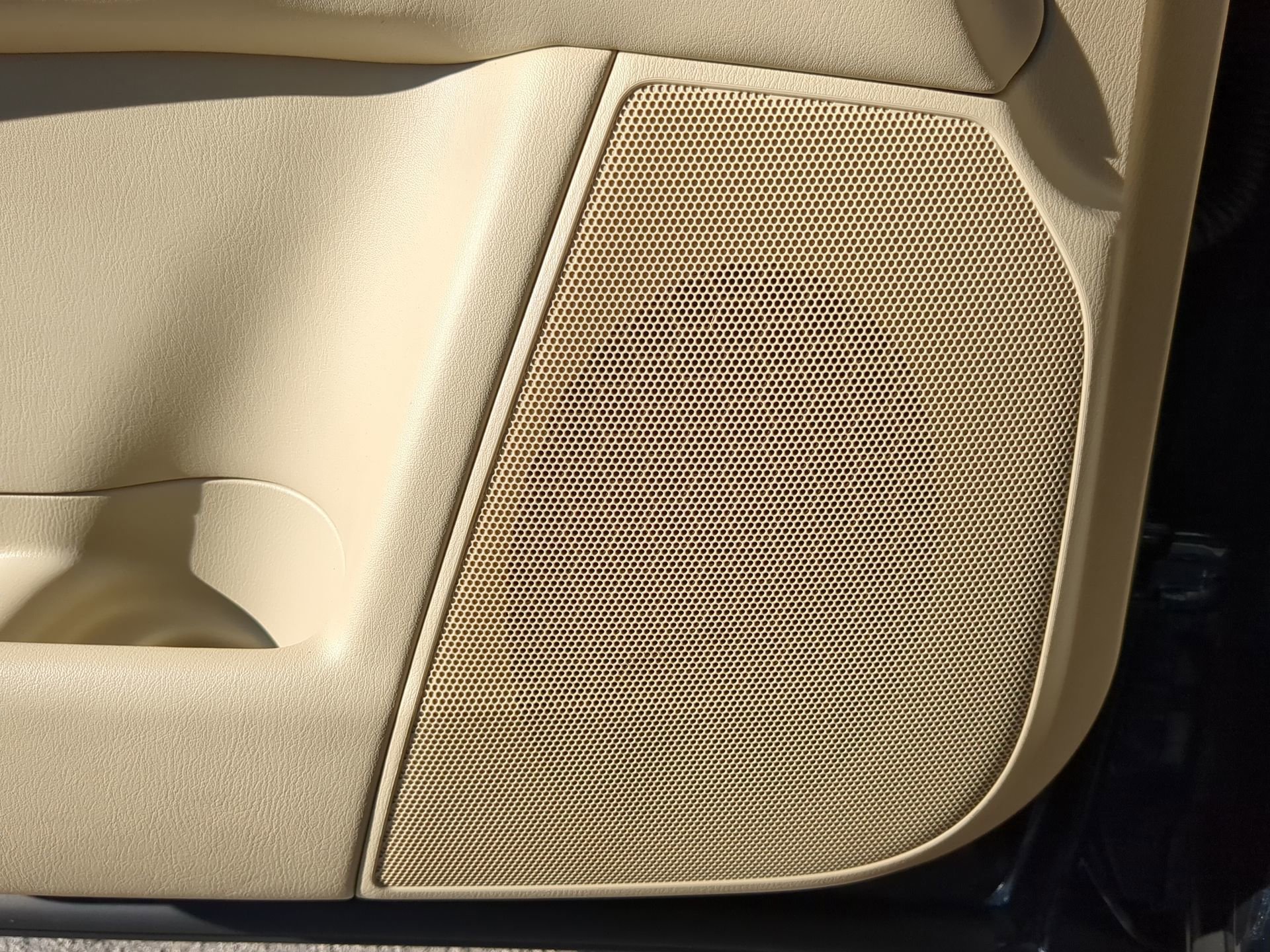 Used 2022 INFINITI QX80 Sensory w/ Cargo Package image 50