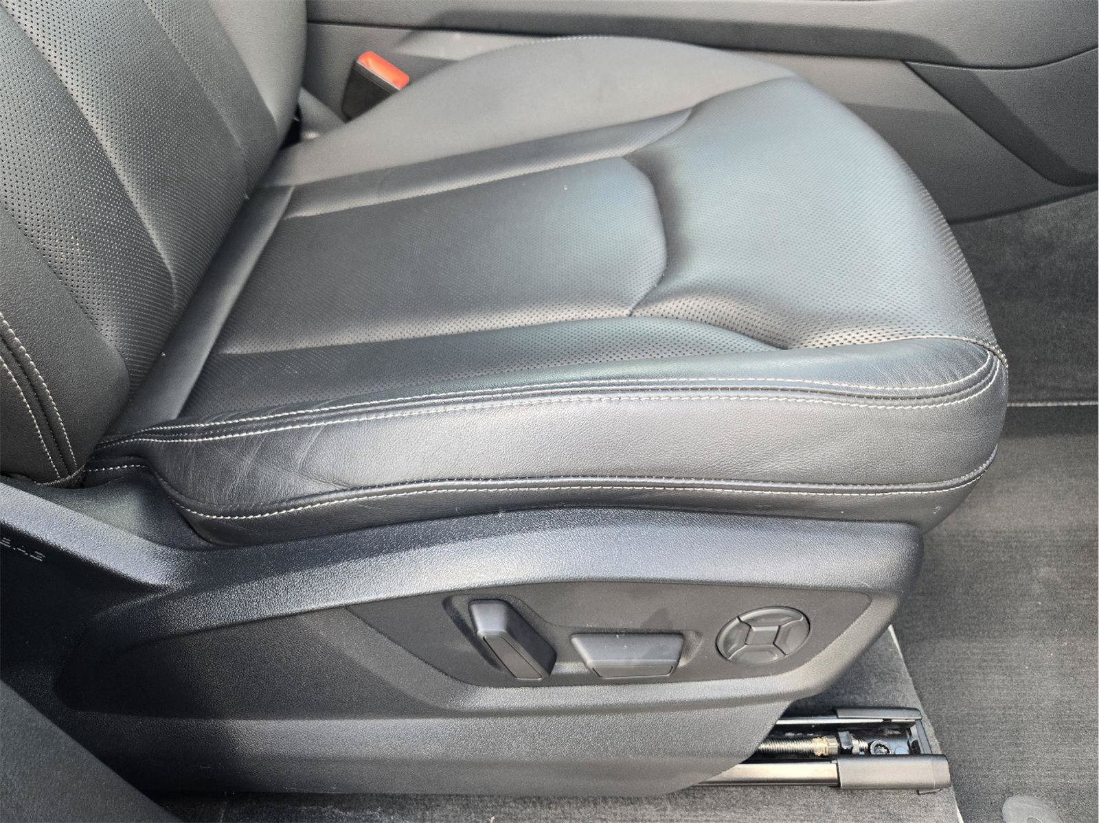 Used 2019 Audi Q8 Prestige AWD/4WD image 22