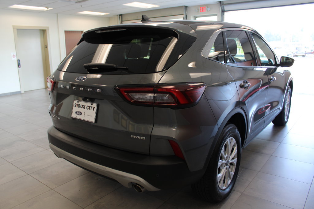 Certified 2023 Ford Escape Active w/ Tech Pack #1 AWD/4WD image 5
