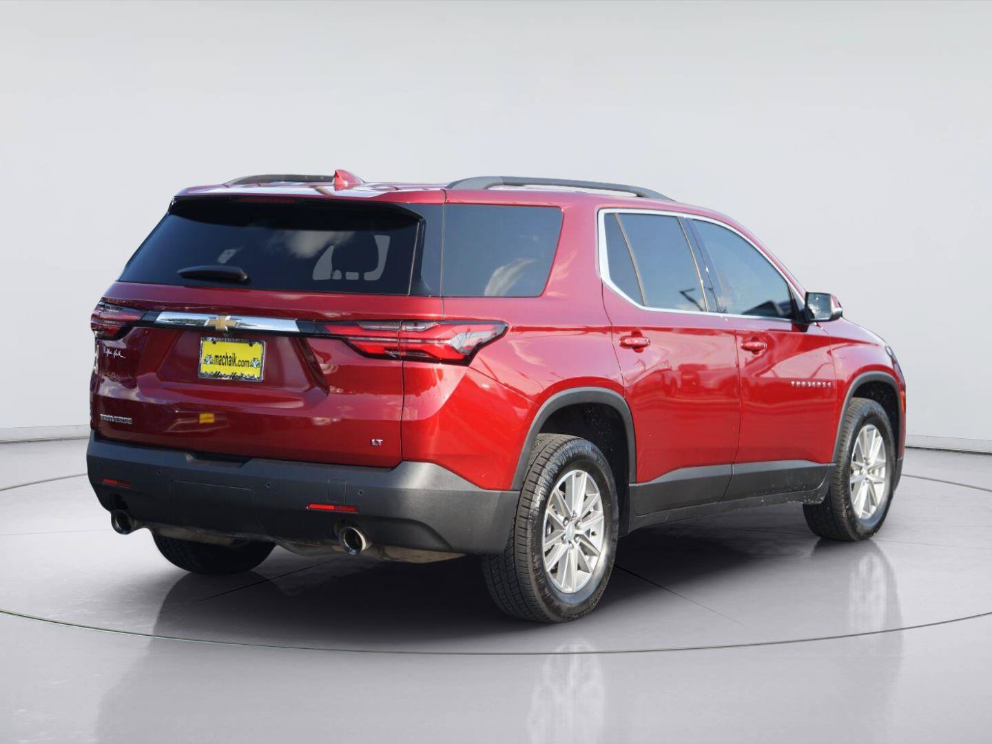 Used 2023 Chevrolet Traverse LT FWD image 6