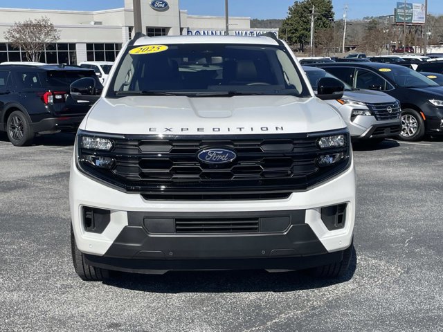 Certified 2025 Ford Expedition Max Active image 10