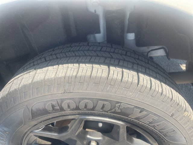 Certified 2022 Ford Maverick XLT w/ Equipment Group 300A Standard AWD/4WD image 9