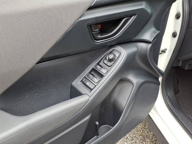 Used 2024 Subaru Crosstrek 2.0i AWD/4WD image 18