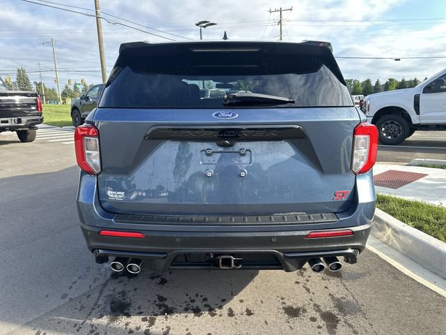 Certified 2020 Ford Explorer ST w/ Premium Technology Package AWD/4WD image 4