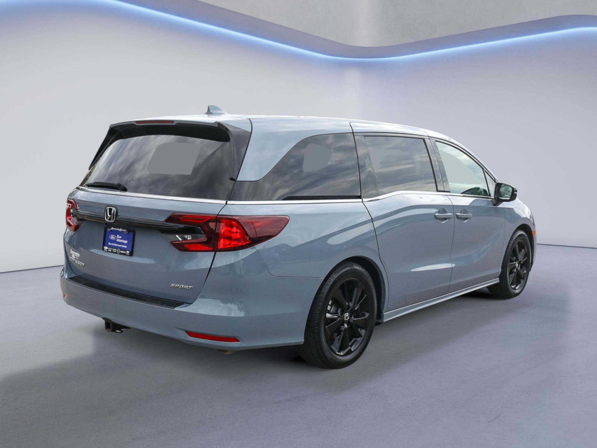 Used 2023 Honda Odyssey Sport image 8