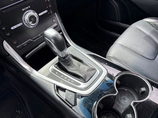 Certified 2018 Ford Edge Titanium image 34