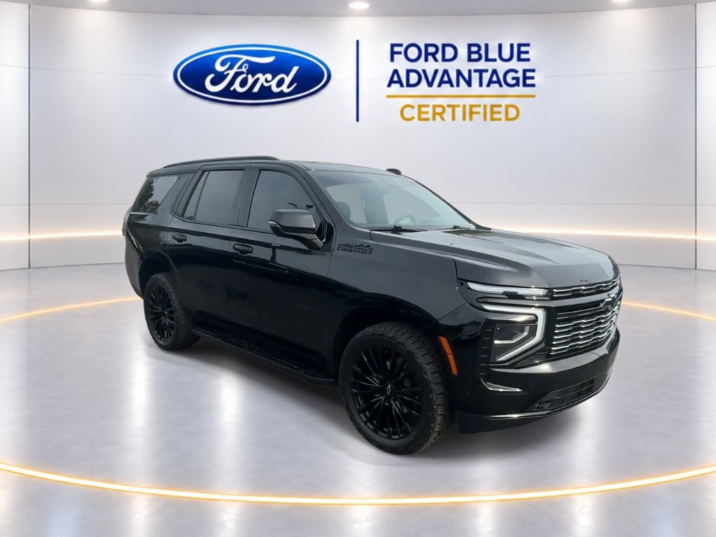 Used 2025 Chevrolet Tahoe High Country w/ Sun And Tow Package AWD/4WD image 3