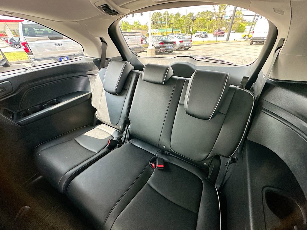 Used 2026 Honda Odyssey Touring image 8