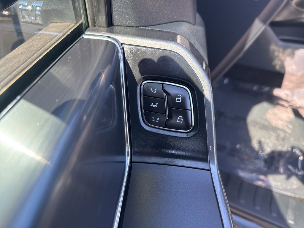 Certified 2023 Ford F150 Lariat AWD/4WD image 18