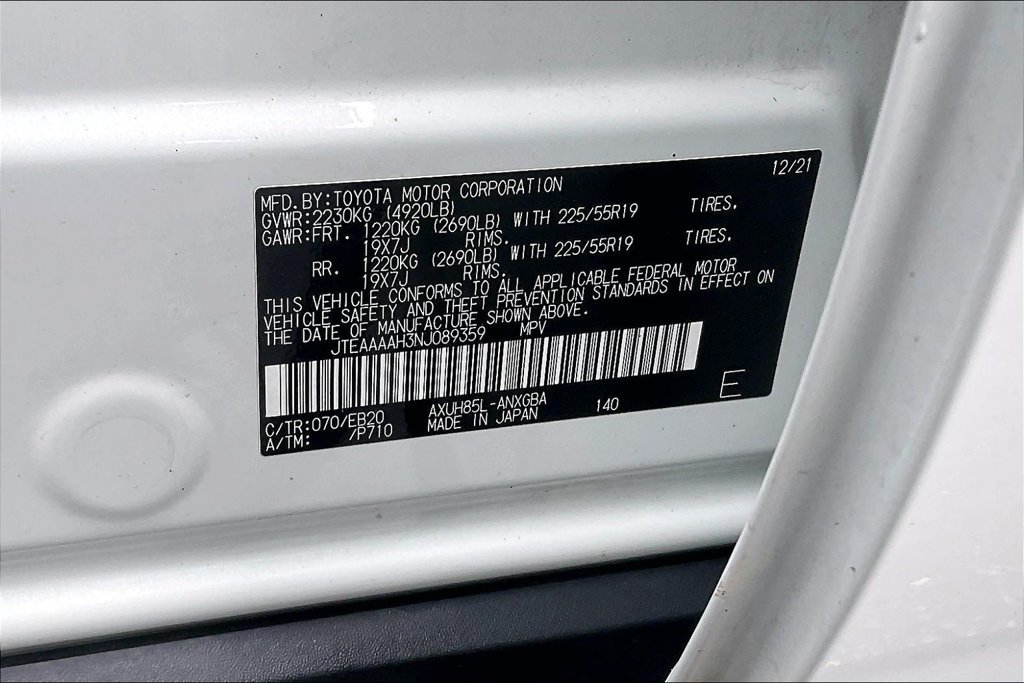 Used 2022 Toyota Venza XLE AWD/4WD image 33