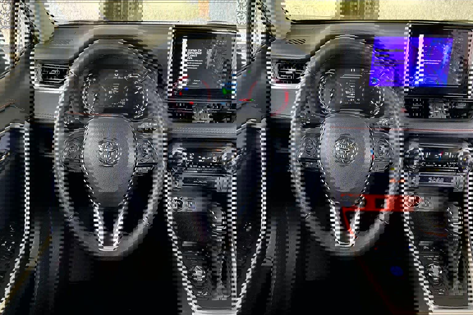 Used 2024 Toyota RAV4 Adventure image 8