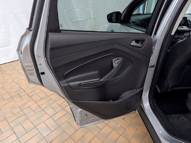Certified 2019 Ford Escape SE AWD/4WD image 18