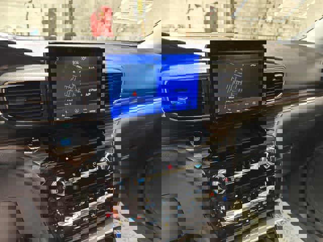 Certified 2021 Ford Explorer Limited w/ Equipment Group 301A image 17