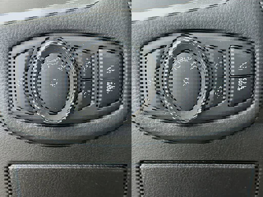 Certified 2021 Ford Edge ST w/ Equipment Group 401A image 26