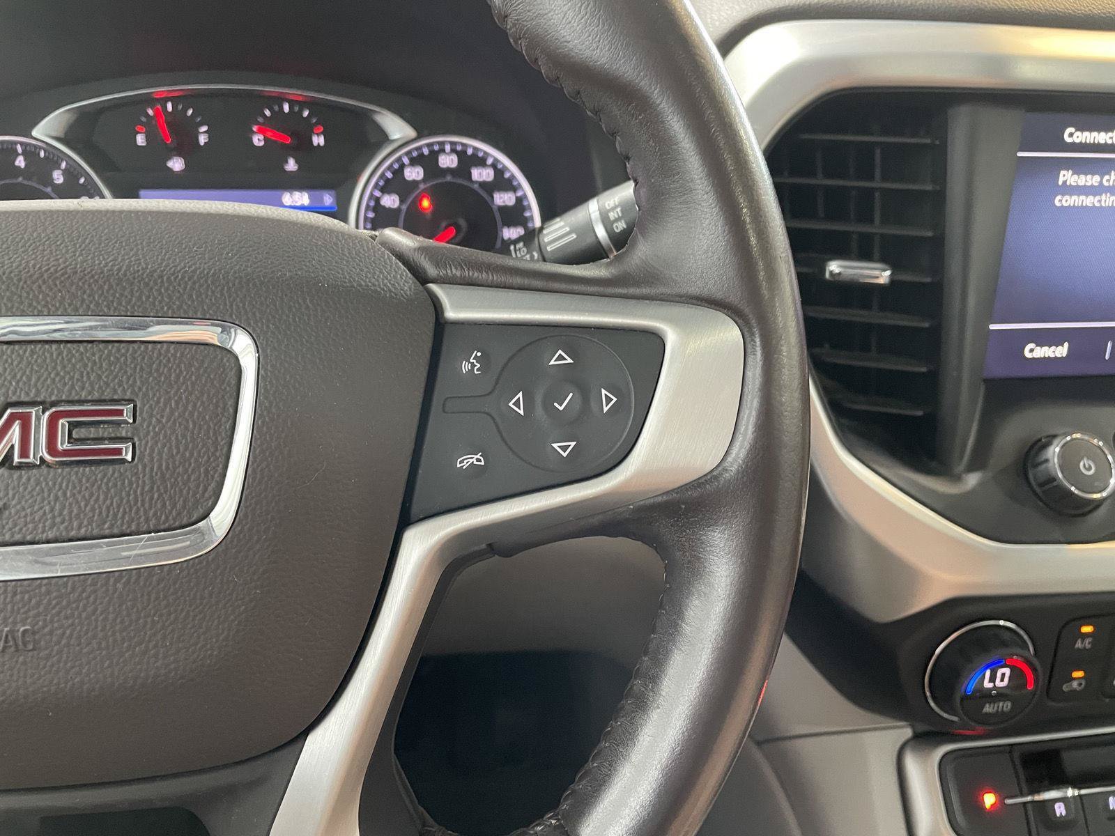 Used 2020 GMC Acadia SLT AWD/4WD image 15