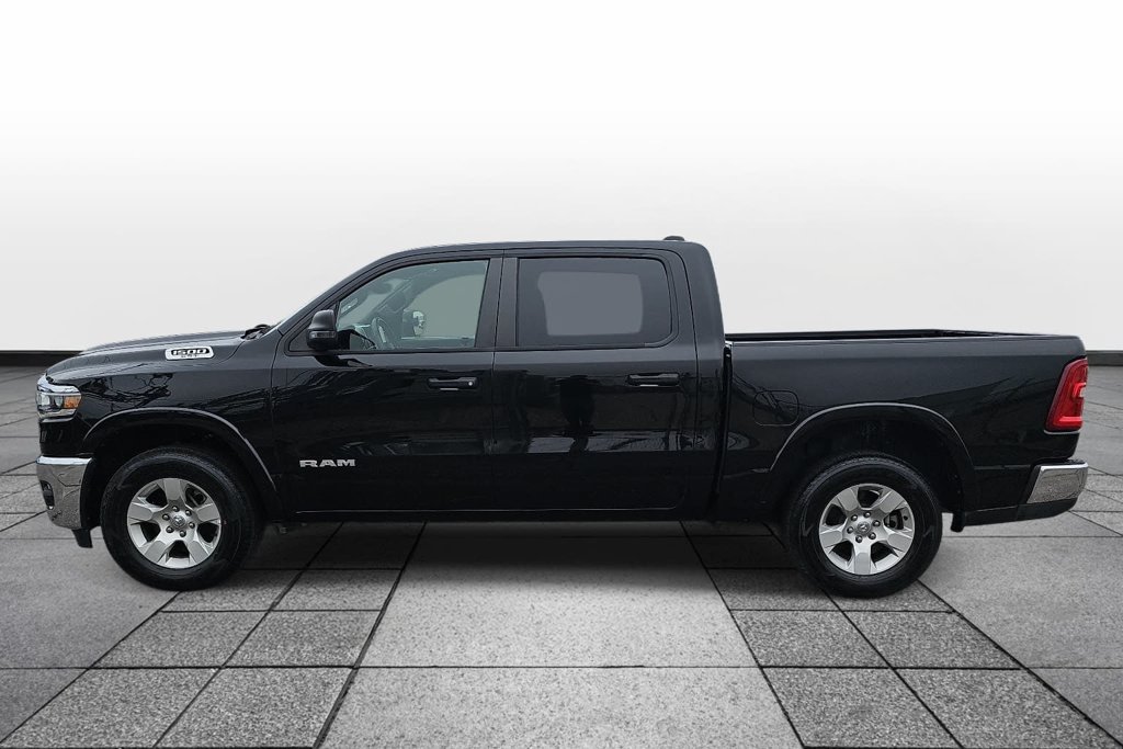 Used 2025 RAM 1500 Big Horn AWD/4WD image 8