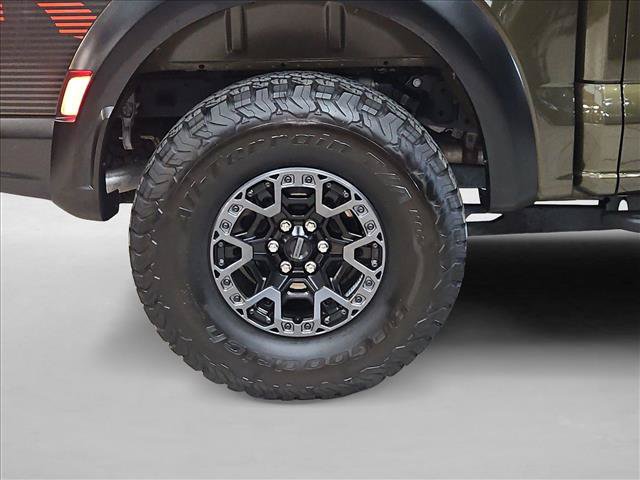 Certified 2025 Ford F150 Raptor w/ Equipment Group 803A Raptor R AWD/4WD image 20