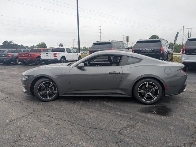 Certified 2024 Ford Mustang Coupe RWD image 7