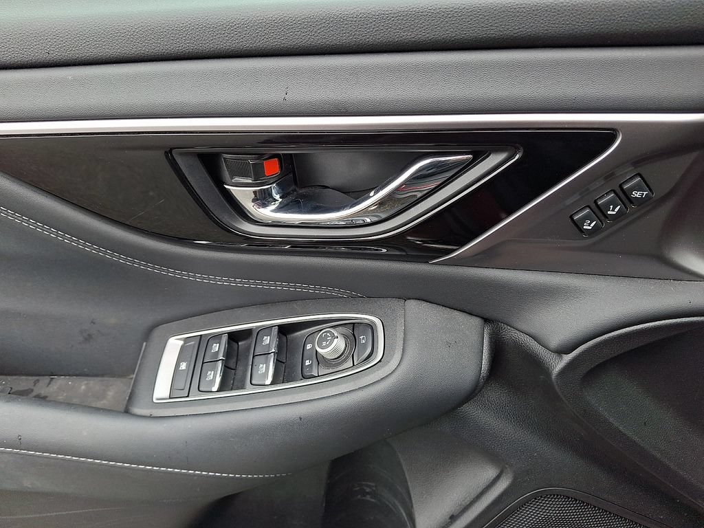 Used 2023 Subaru Outback Touring AWD/4WD image 13