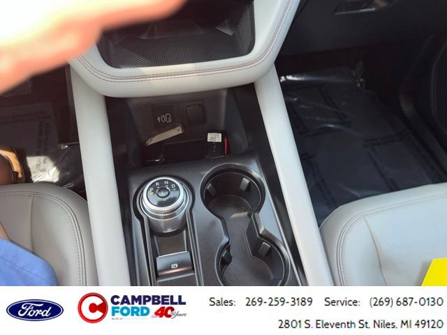 Certified 2026 Ford Explorer Active w/ Active Comfort Package AWD/4WD image 33
