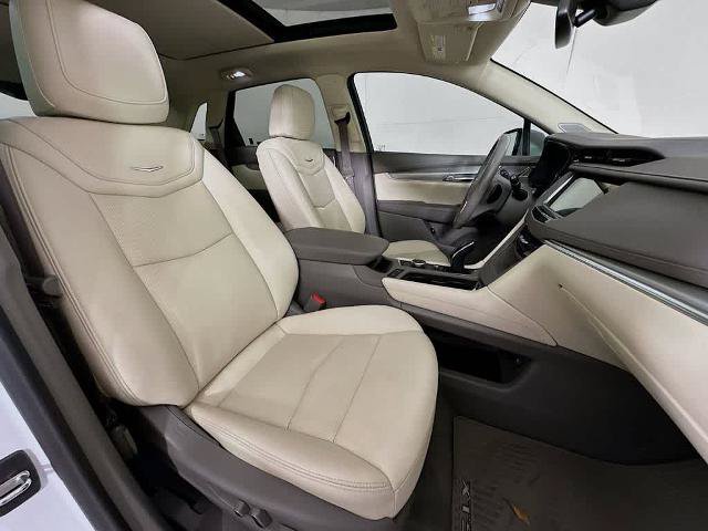 Used 2022 Cadillac XT5 Premium Luxury AWD/4WD image 15