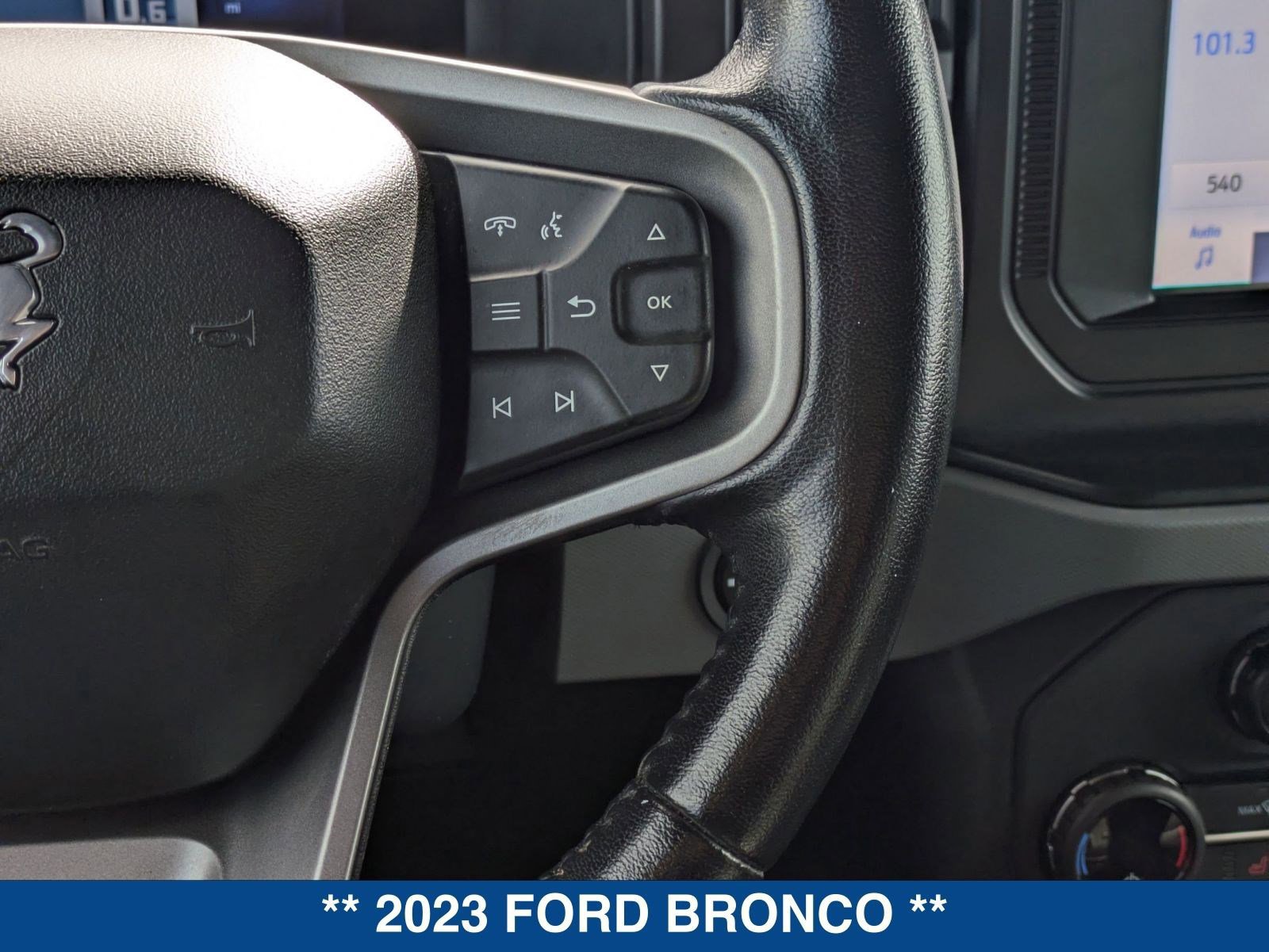 Certified 2023 Ford Bronco Black Diamond image 25