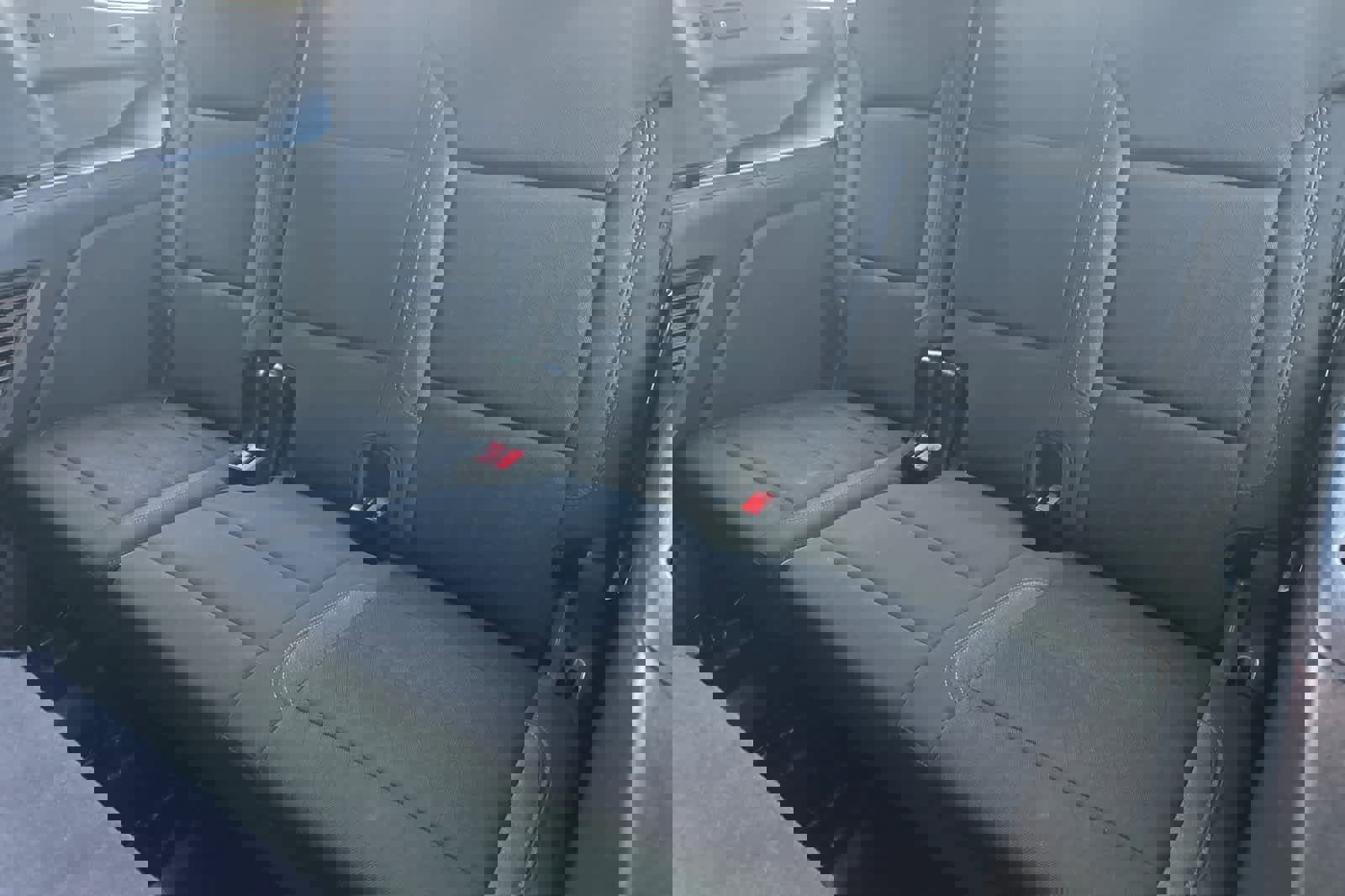 Used 2024 GMC Yukon SLE w/ Max Trailering Package image 15