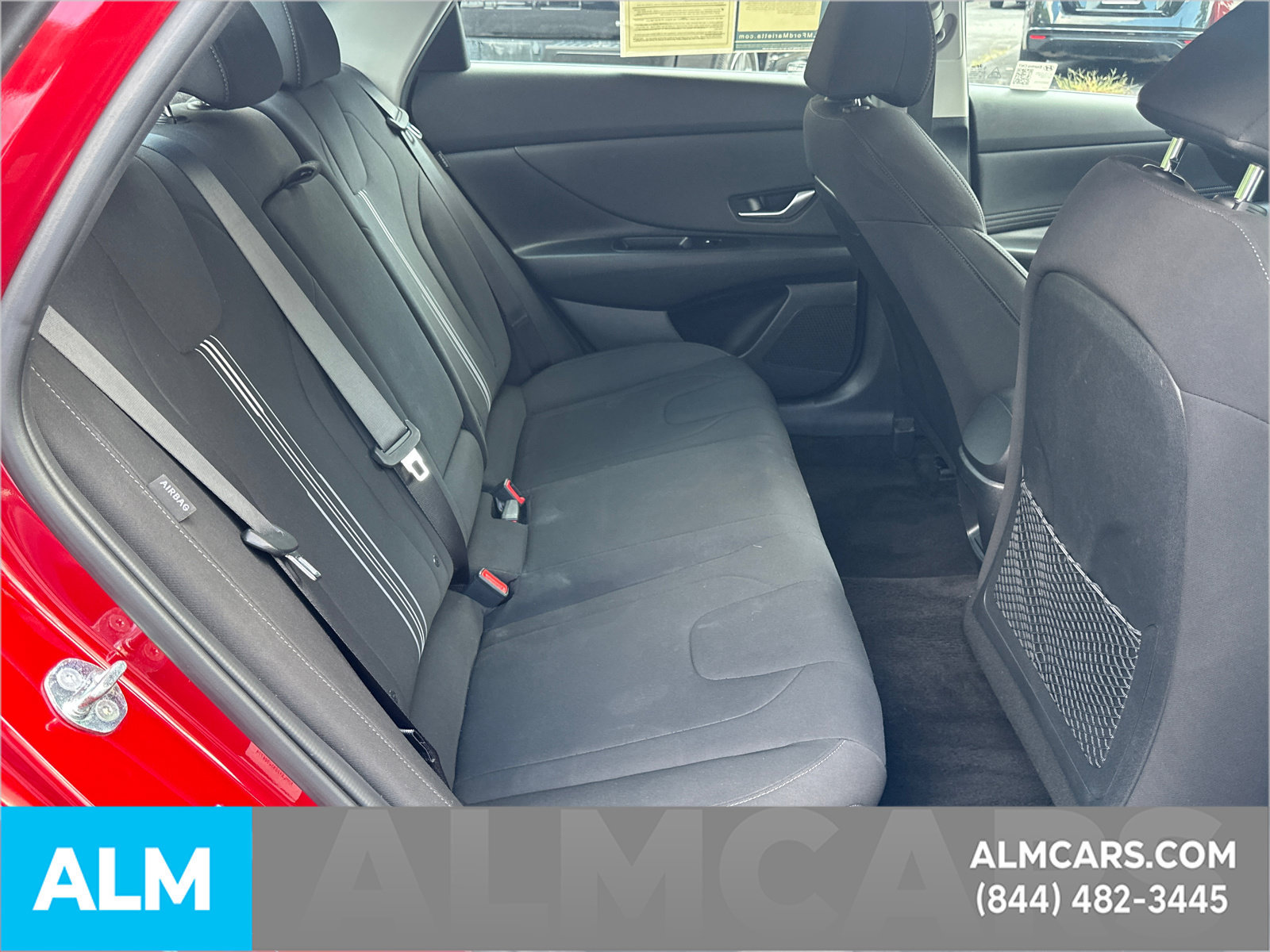 Used 2025 Hyundai Elantra SEL FWD image 17