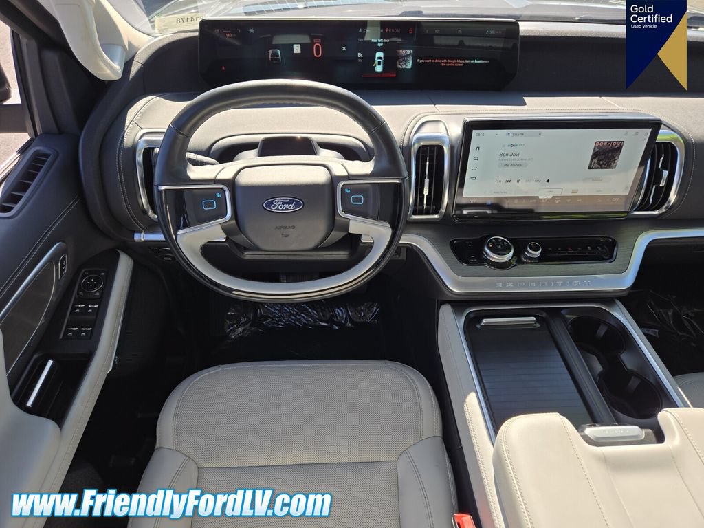 Certified 2025 Ford Expedition Platinum w/ Driver's Package AWD/4WD image 10