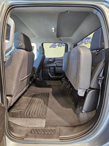 Used 2022 Chevrolet Silverado 1500 LT AWD/4WD image 35