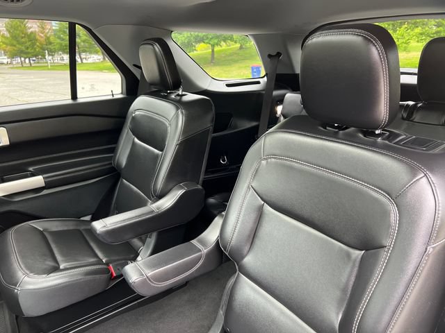 Certified 2023 Ford Explorer XLT w/ Equipment Group 202A AWD/4WD image 24