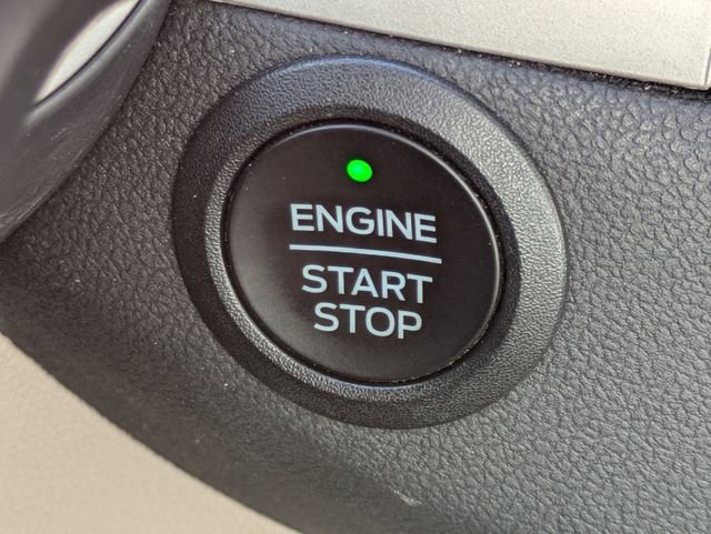 Certified 2022 Ford Escape SEL FWD image 27