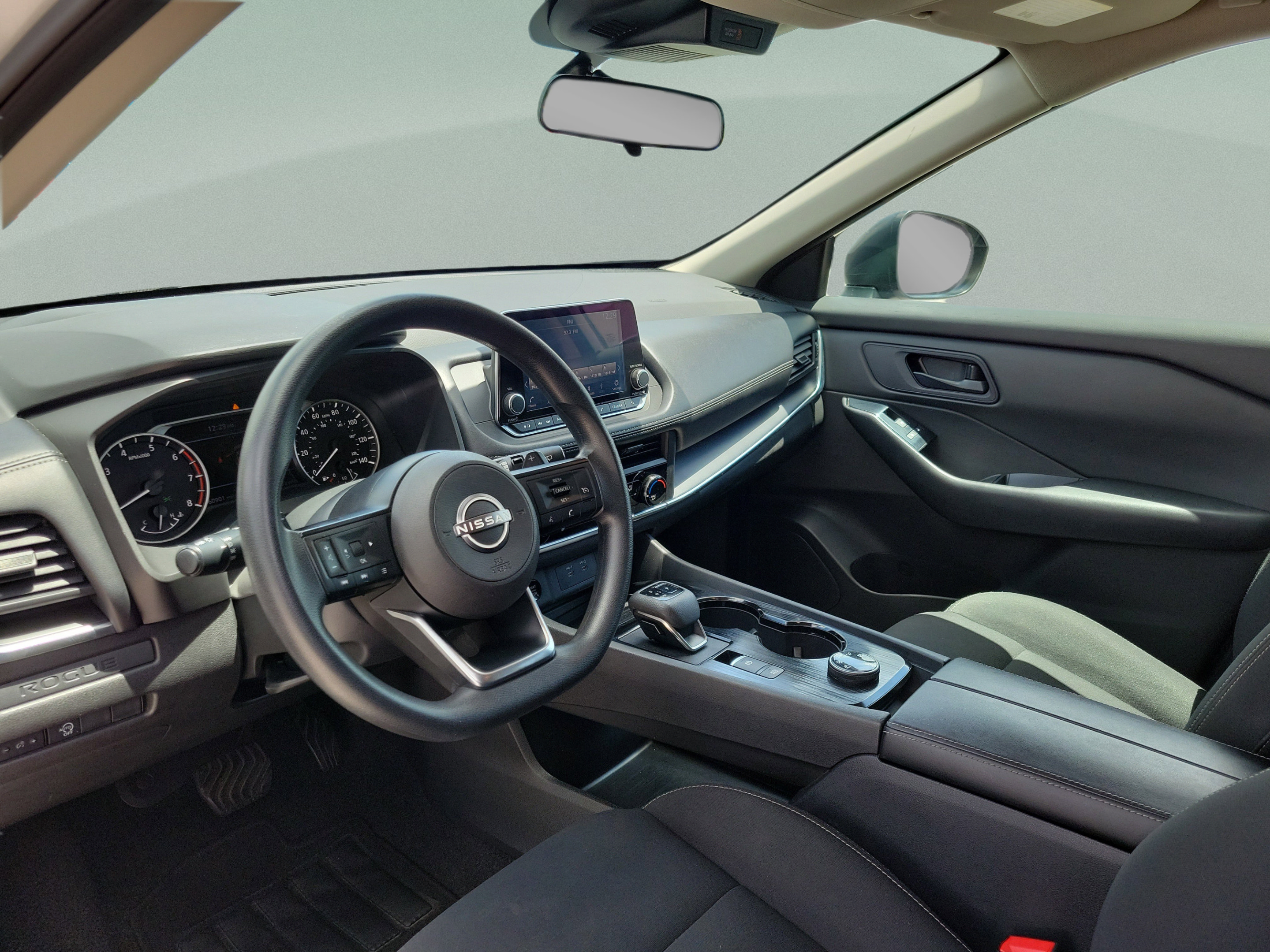 Used 2024 Nissan Rogue S AWD/4WD image 16