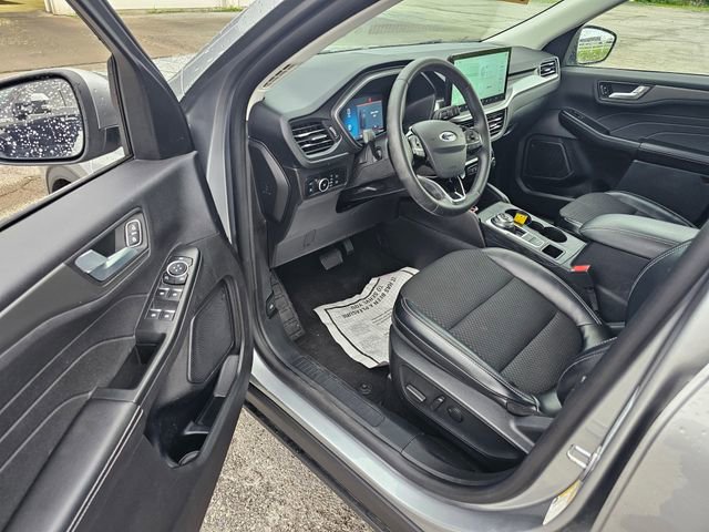 Certified 2024 Ford Escape SE FWD image 10