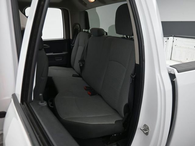 Used 2024 RAM 1500 Classic SLT image 25