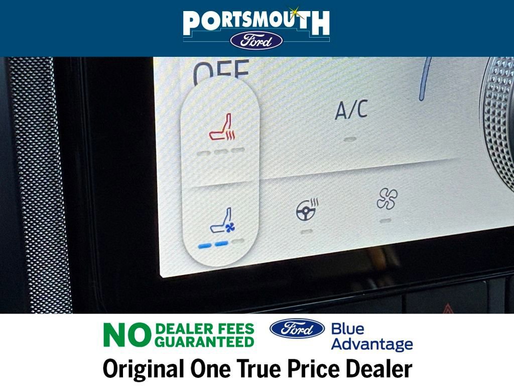 Certified 2024 Ford Expedition Max Platinum image 20