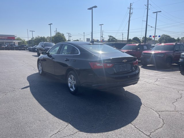 Used 2024 Chevrolet Malibu LT FWD image 4