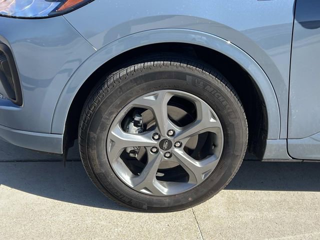 Certified 2024 Ford Escape ST-Line w/ Tech Pack #1 image 8
