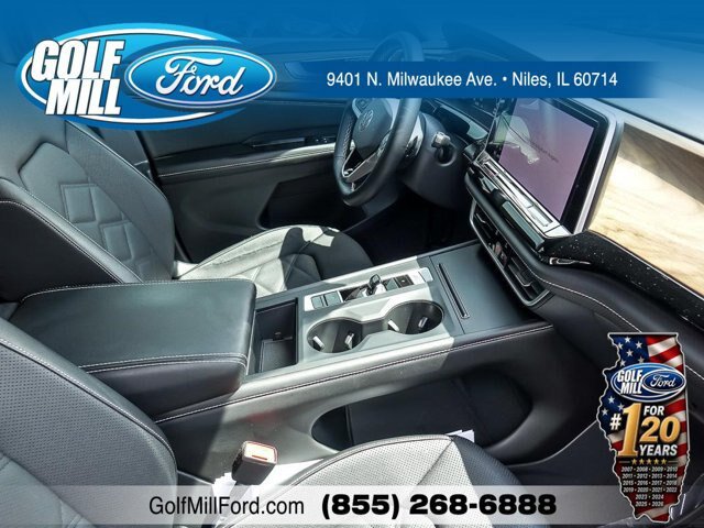 Used 2024 Volkswagen Atlas SE AWD/4WD image 30