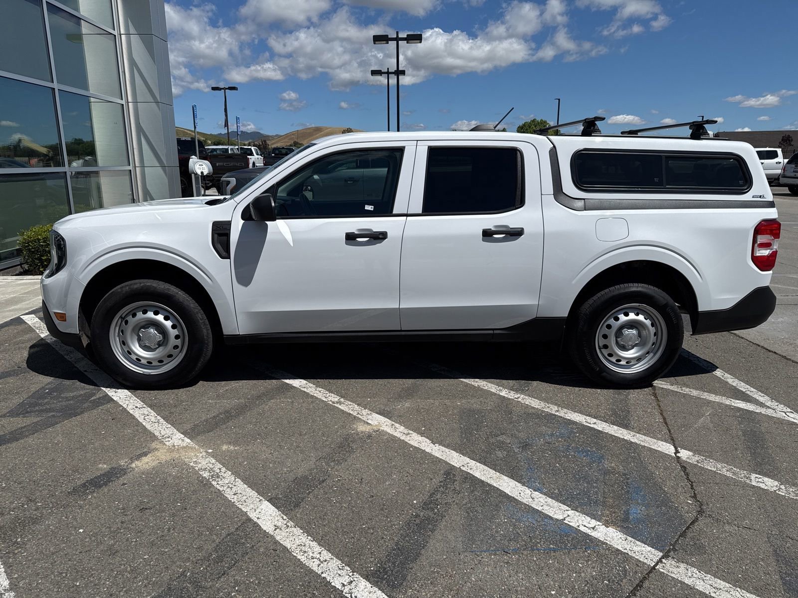 Certified 2025 Ford Maverick XL FWD image 2