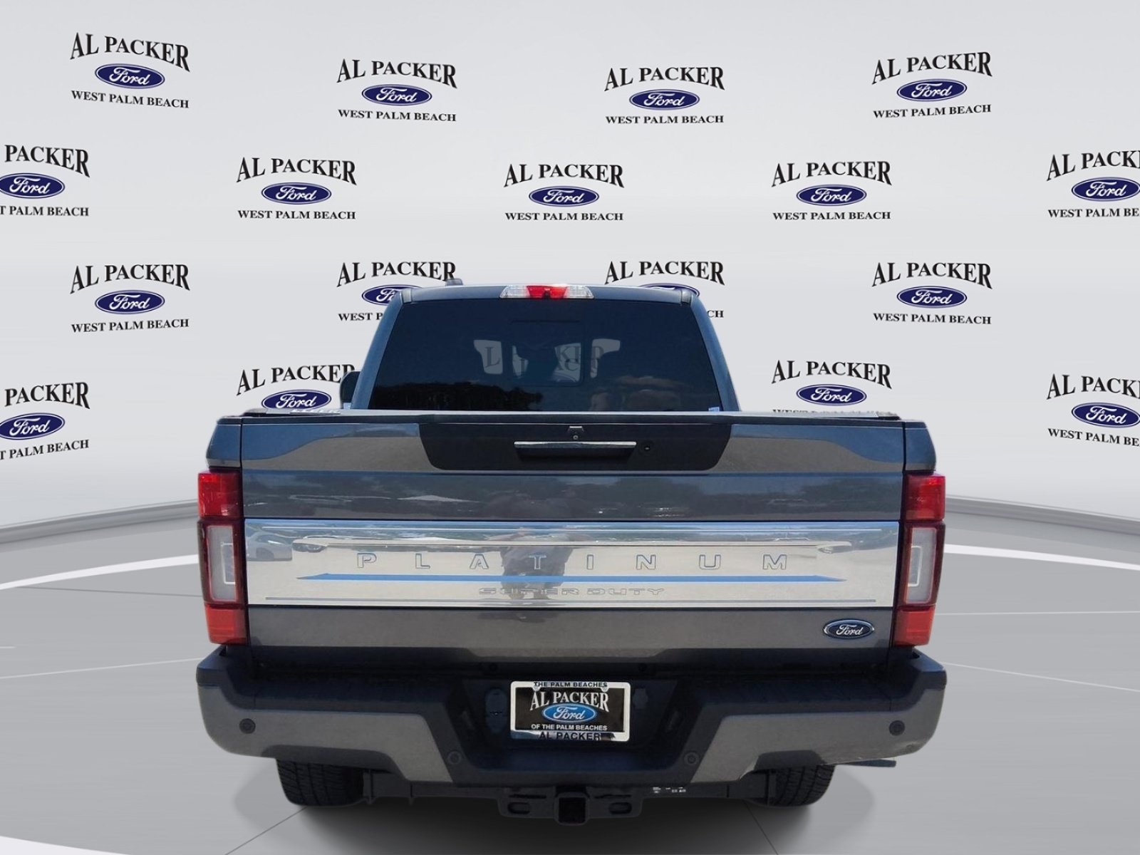 Certified 2021 Ford F250 Platinum w/ FX4 Off-Road Package AWD/4WD image 4