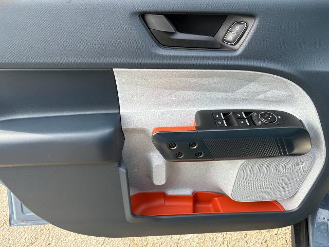 Certified 2024 Ford Maverick XLT w/ XLT Luxury Package image 10