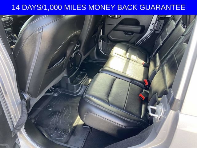 Used 2021 Jeep Wrangler Unlimited Sahara AWD/4WD image 13