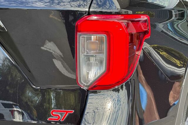 Certified 2023 Ford Explorer ST w/ Equipment Group 401A image 25