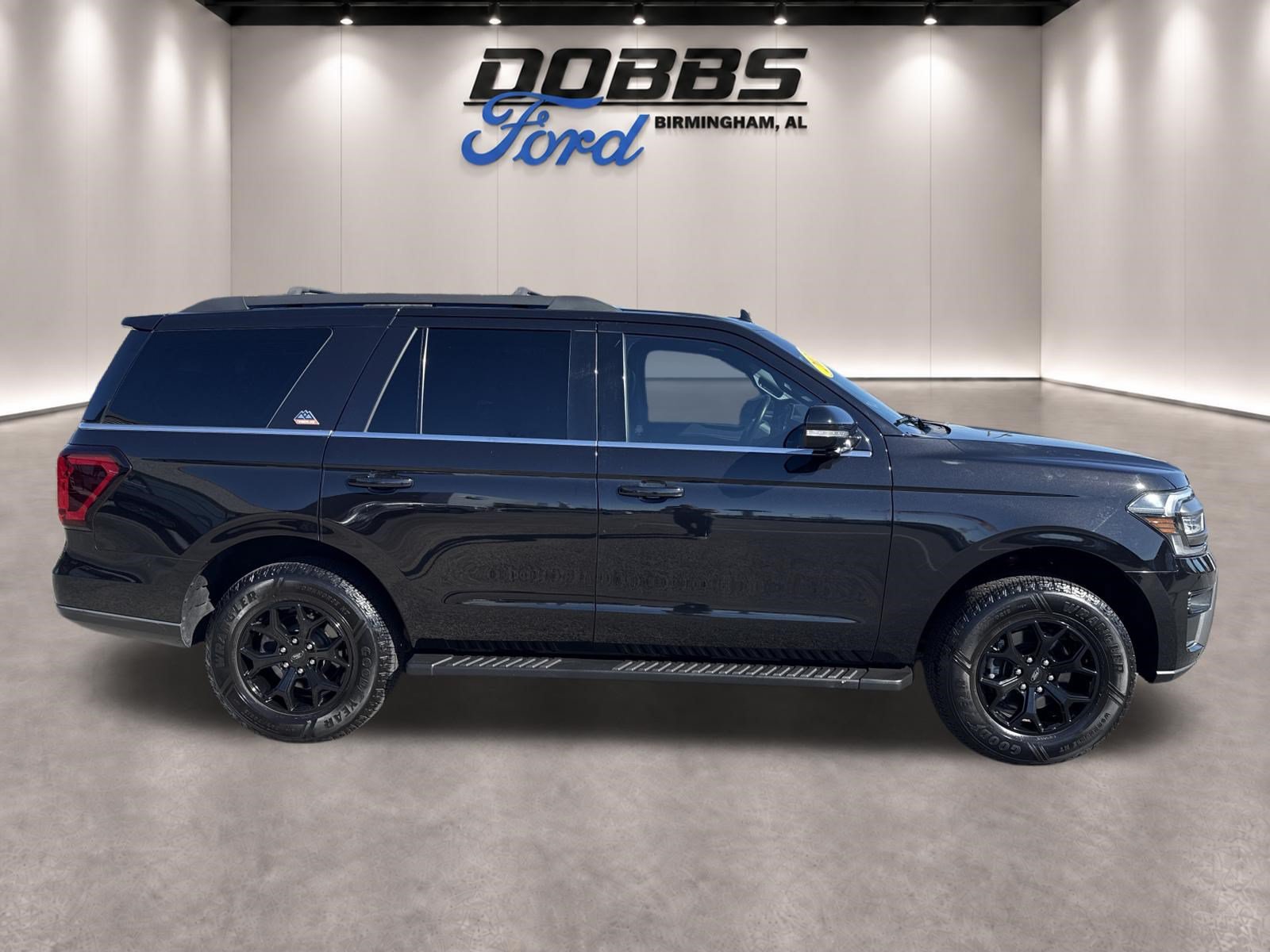Certified 2022 Ford Expedition Timberline AWD/4WD image 4