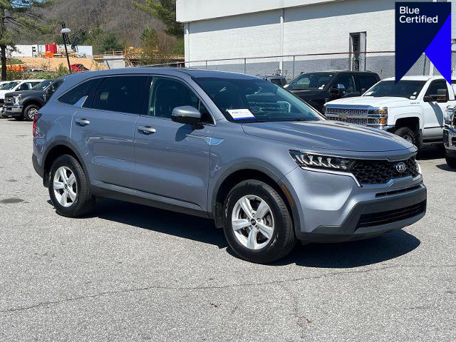 Used 2021 Kia Sorento LX image 1