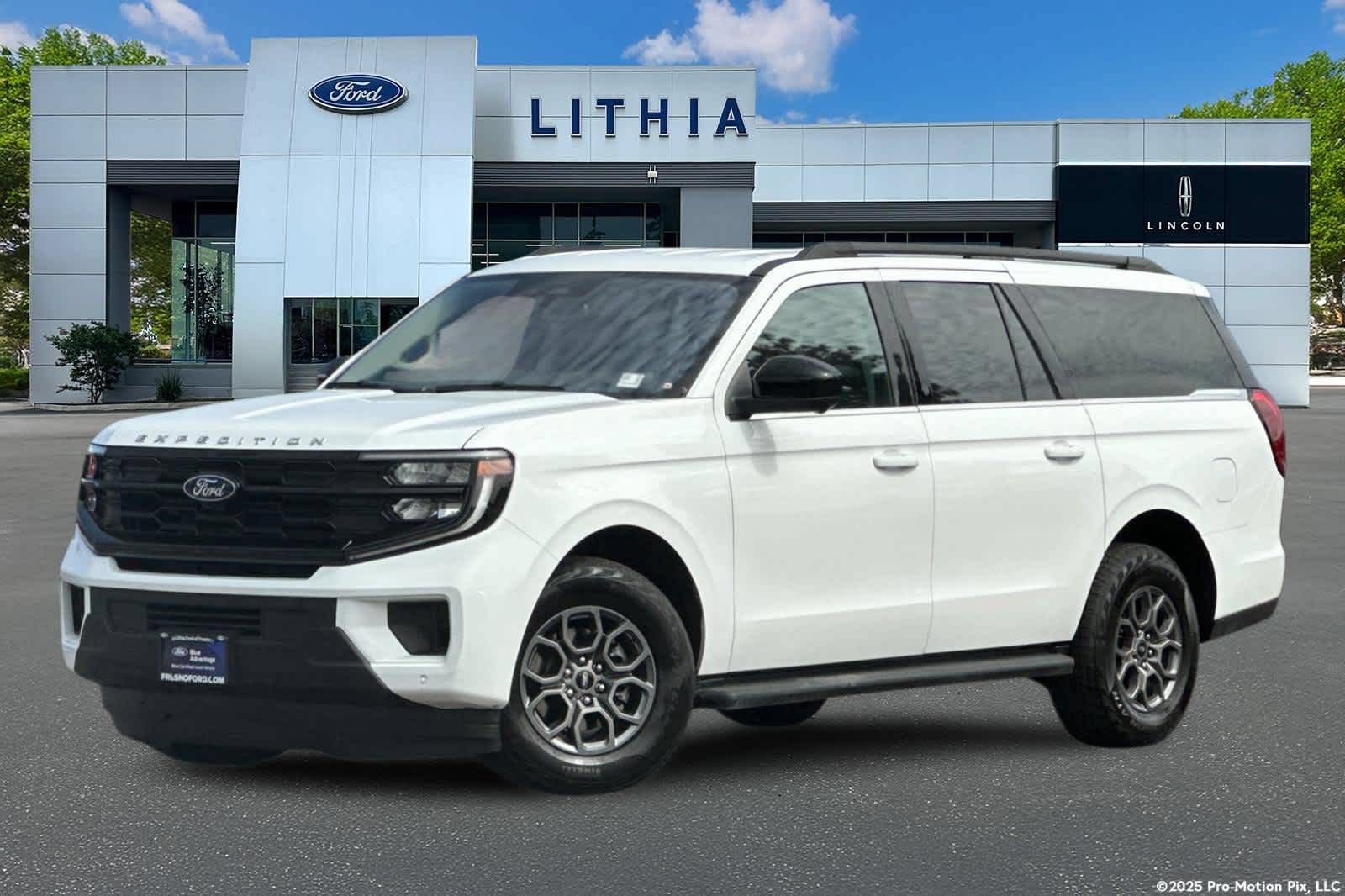 Certified 2025 Ford Expedition Max Active RWD image 1