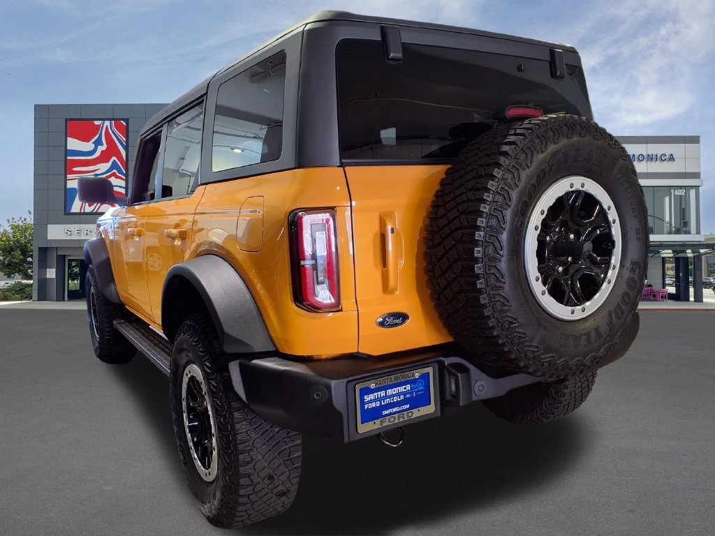 Certified 2022 Ford Bronco Outer Banks w/ Sasquatch Package AWD/4WD image 3