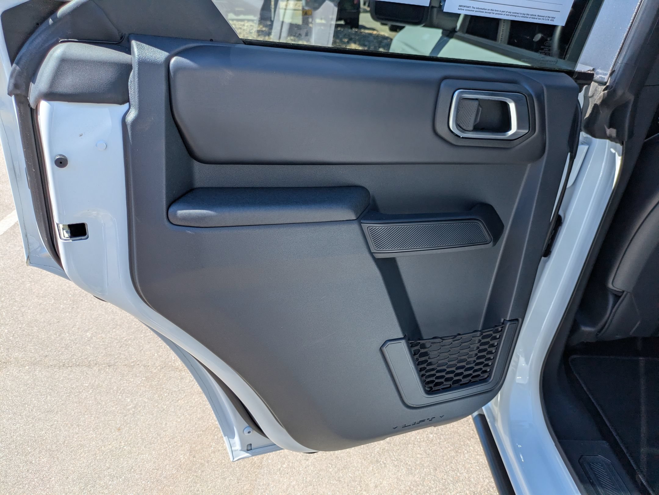 Certified 2025 Ford Bronco Badlands AWD/4WD image 33