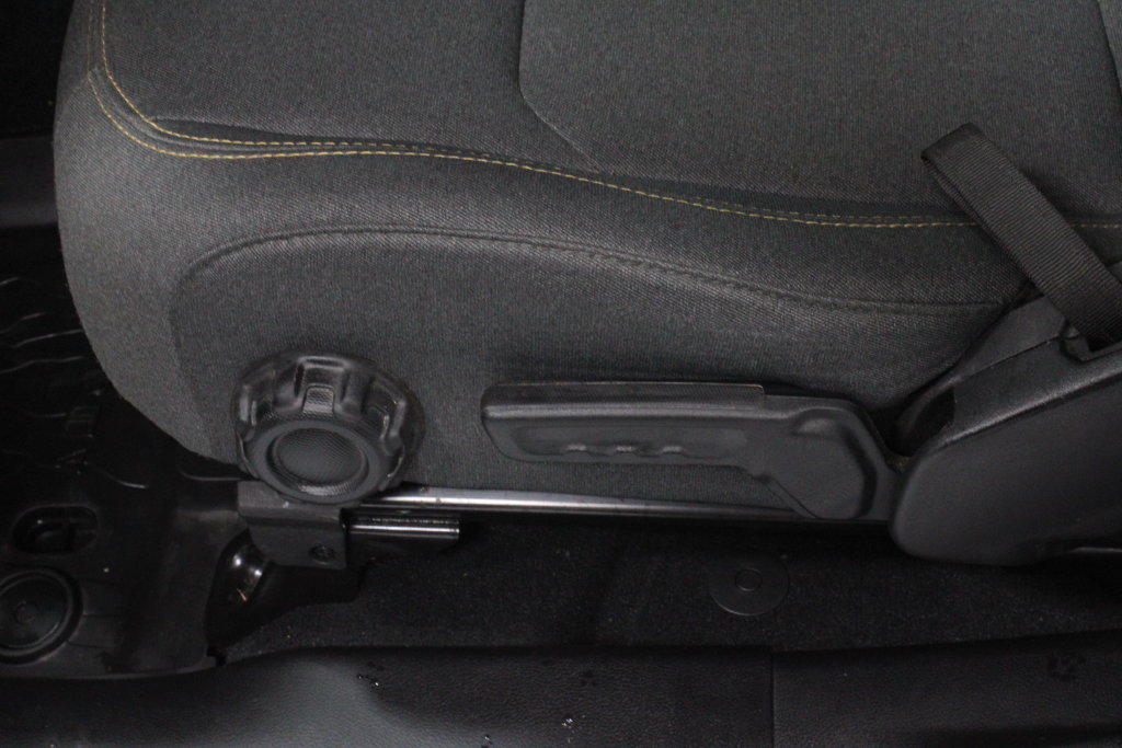 Used 2024 Jeep Wrangler Sport AWD/4WD image 21